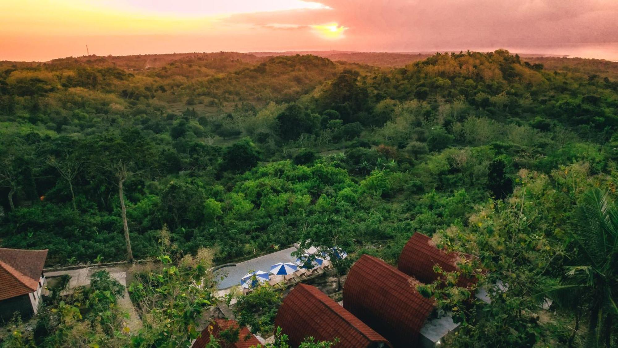Kubuhill Sunset Bungalow Toyapakeh Ngoại thất bức ảnh