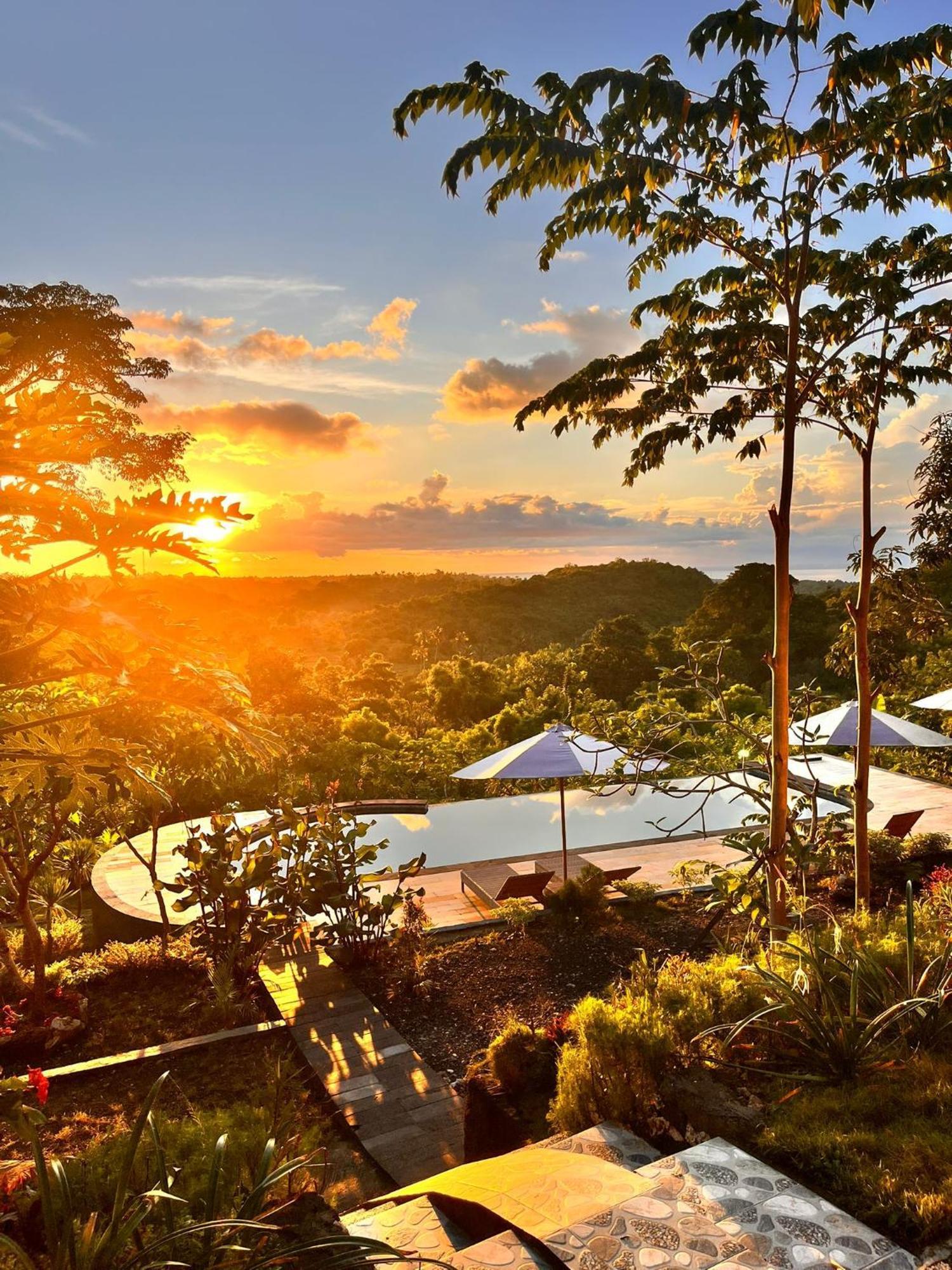 Kubuhill Sunset Bungalow Toyapakeh Ngoại thất bức ảnh
